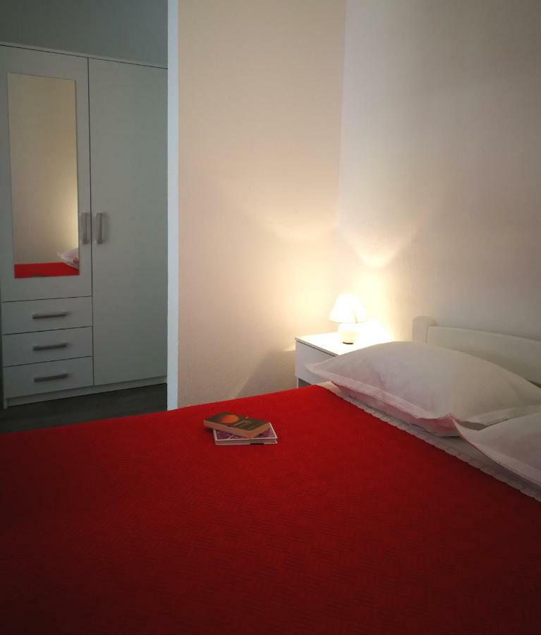 Villa Em Makarska Ngoại thất bức ảnh